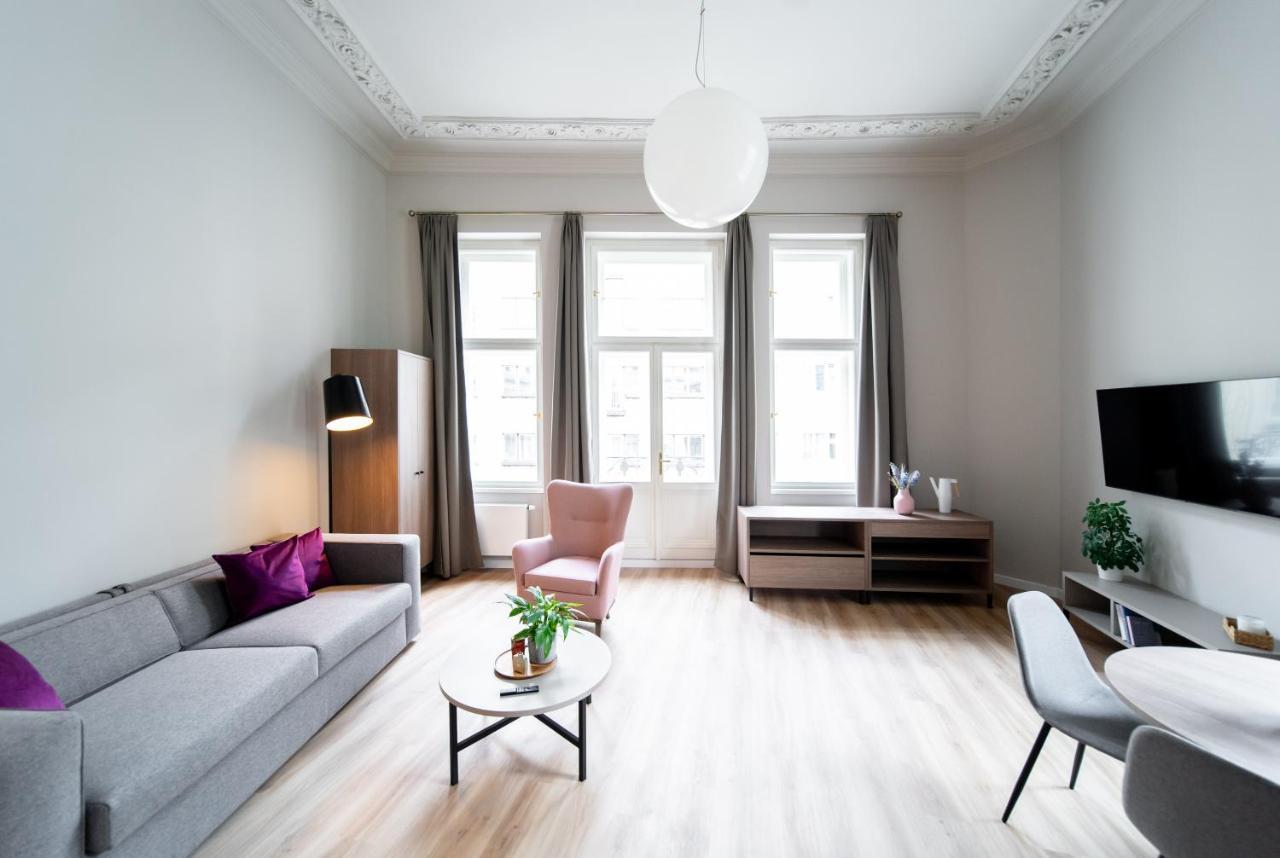Aparthotel Karl By Zeitraum Praga Zewnętrze zdjęcie